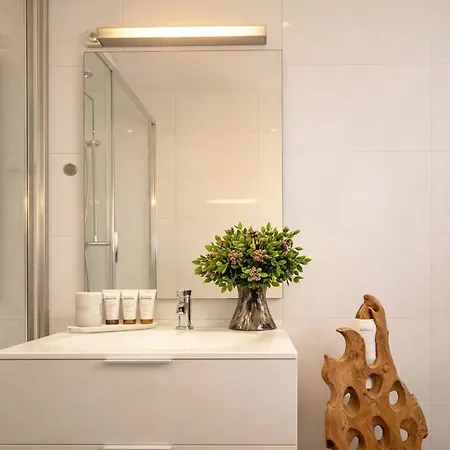 Stunning Jardin Du Luxembourg With Lift Apartment Paris